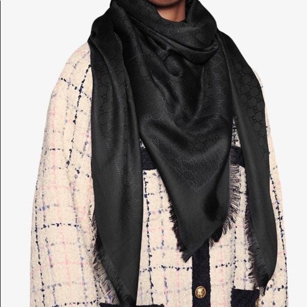 Gucci Wool/Silk Scarf